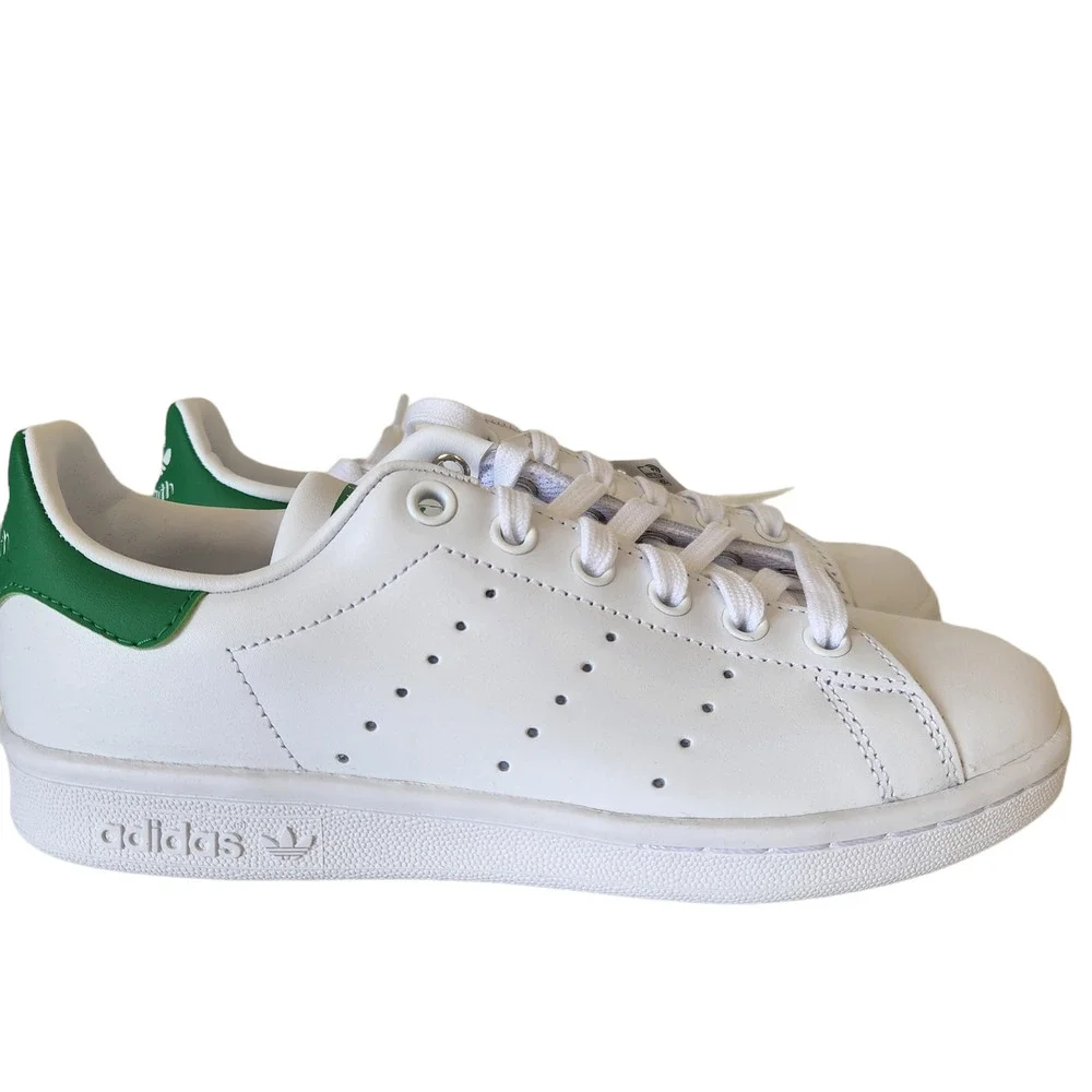 adidas Originals Stan Smith Sneaker, unisex big kids 4